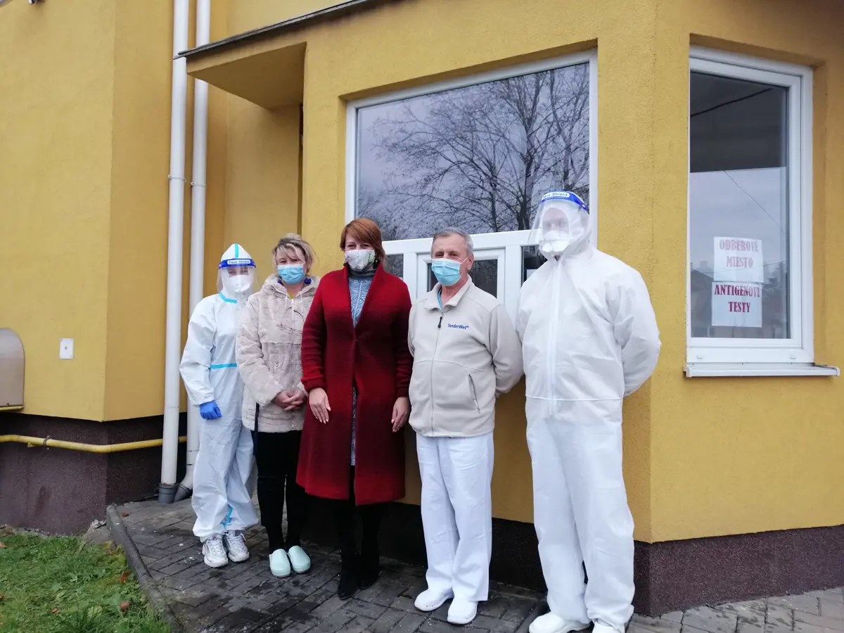 Oznam - testovanie antigénovými testami  v Nemocnici Snina, s.r.o.